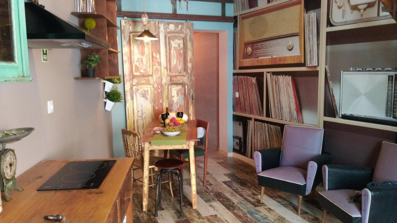 Unique Stylish House In Beautiful Graca Leilighet Lisboa Eksteriør bilde
