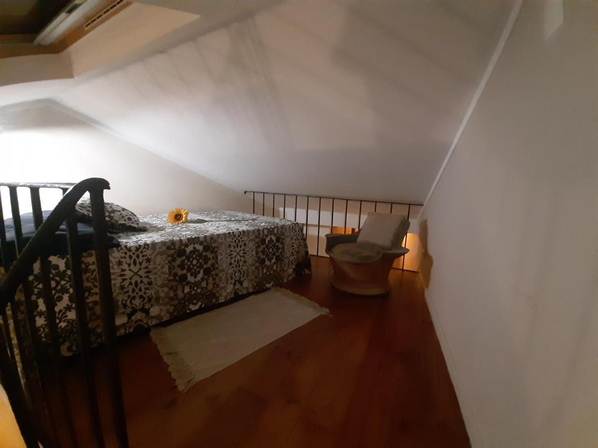 Unique Stylish House In Beautiful Graca Leilighet Lisboa Eksteriør bilde
